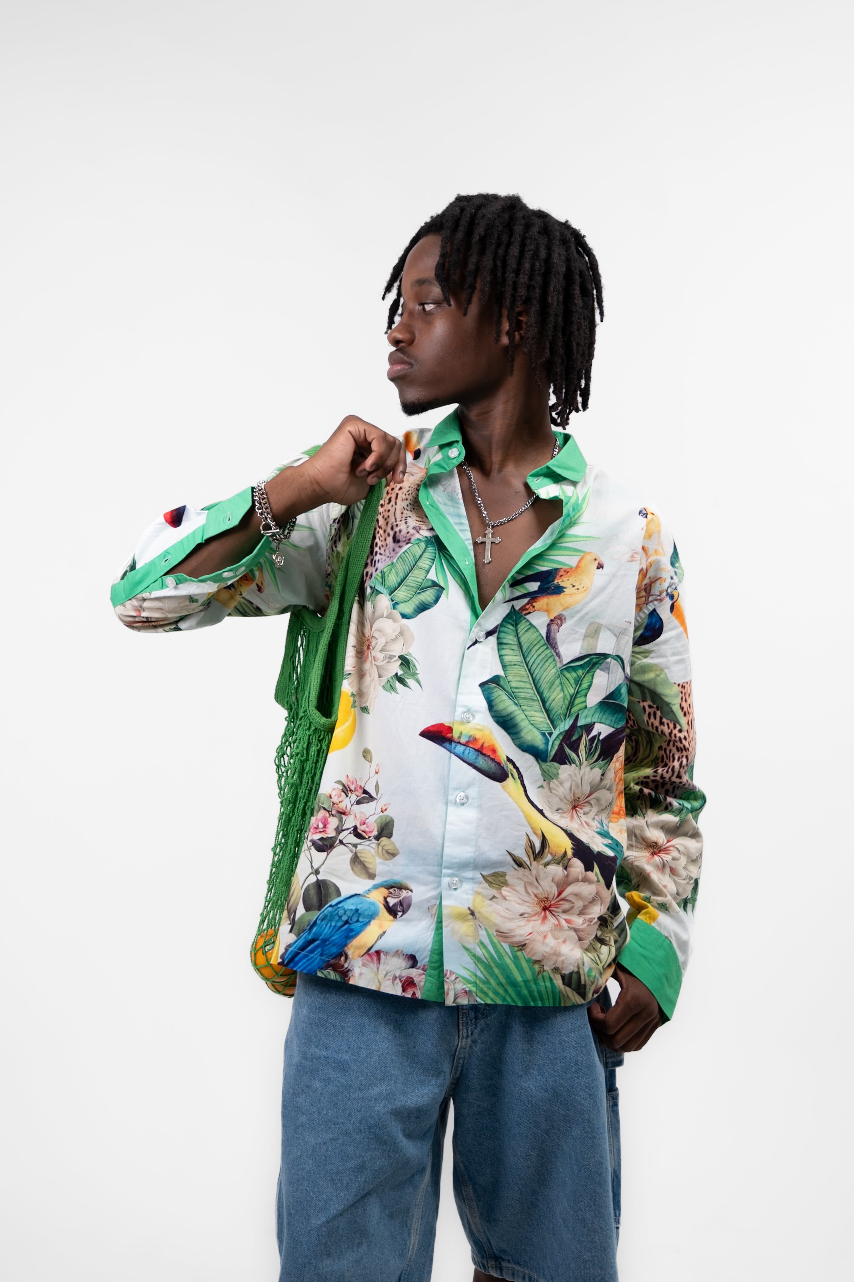 TROPICALLY YOURS RELAXED SHIRT