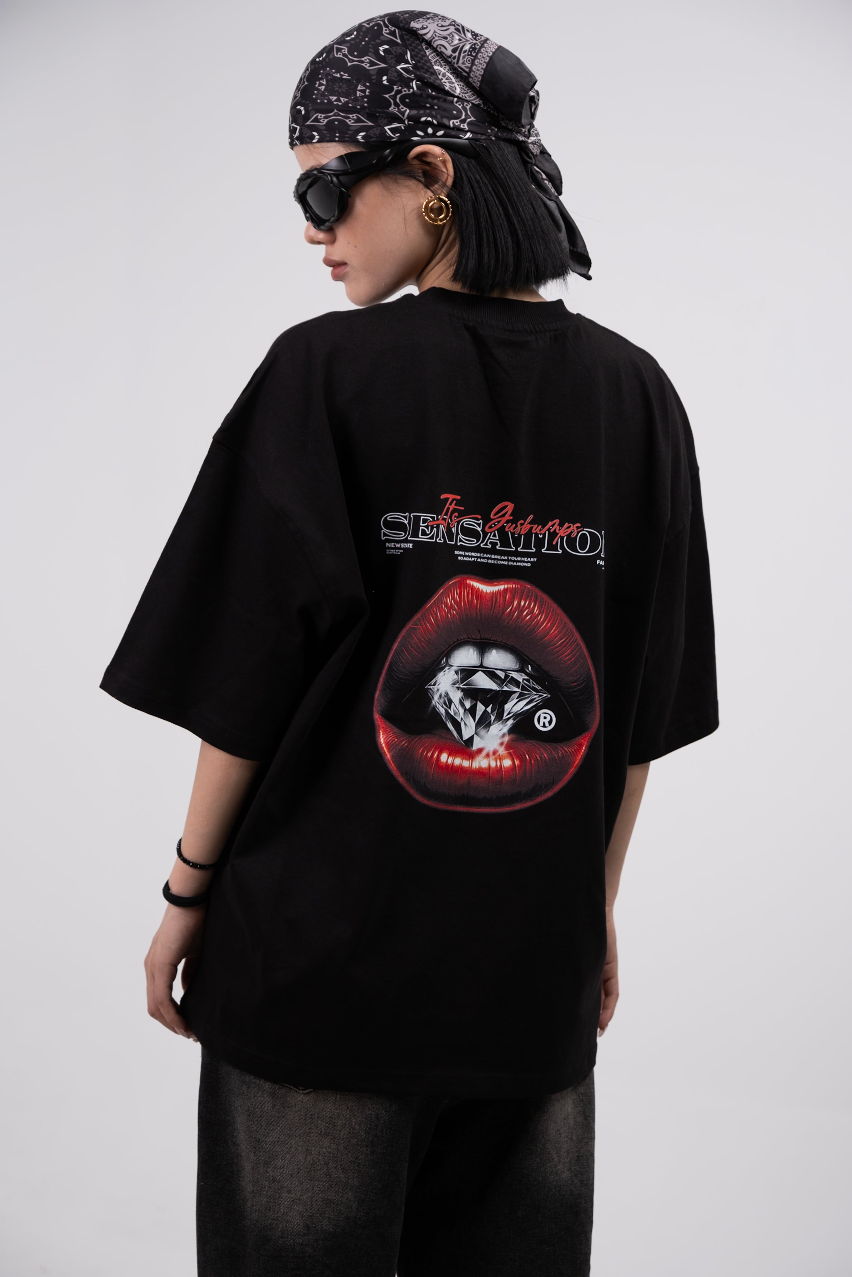 SENSATIONS OVERSIZED T-SHIRT