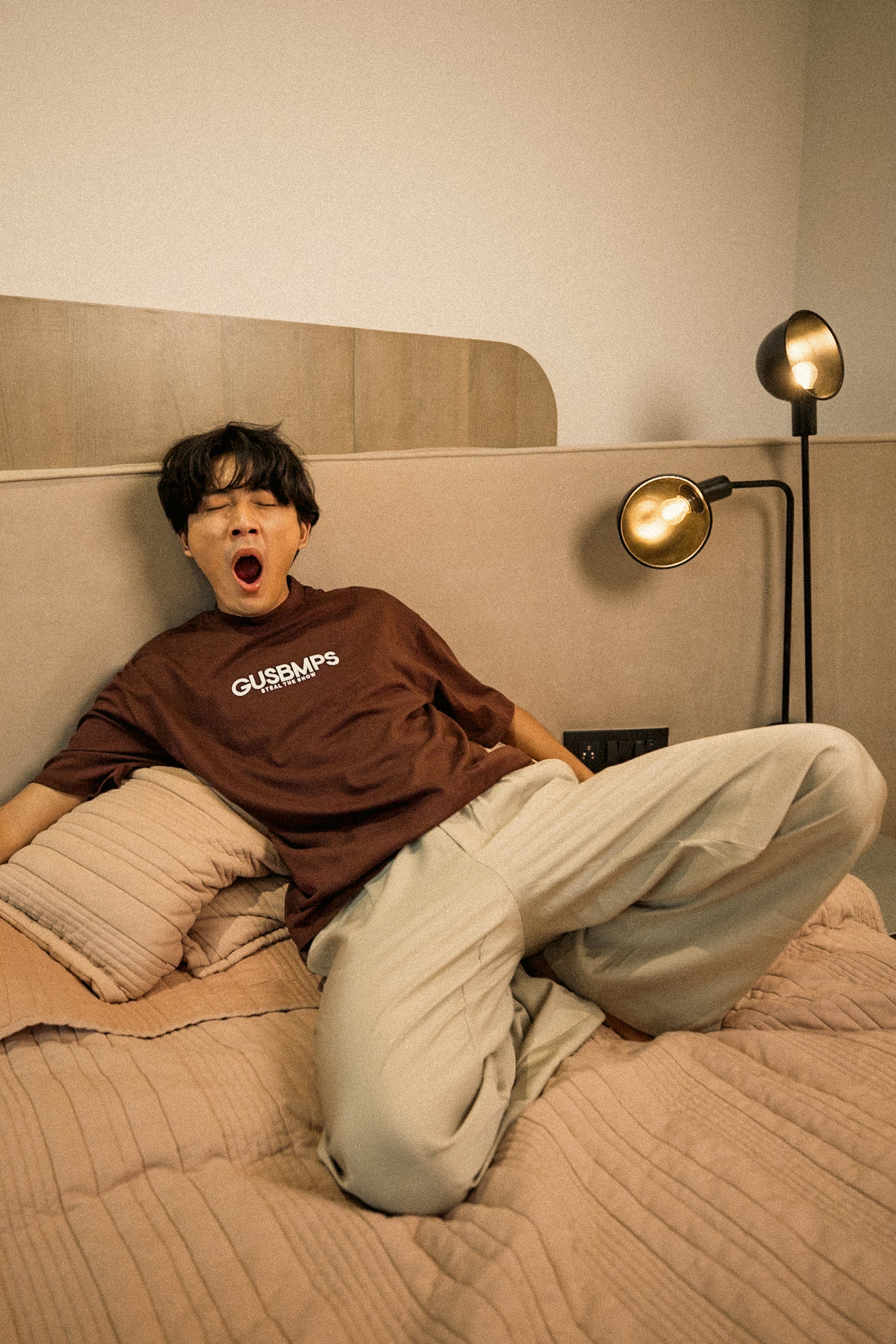 BASICS MOCHA OVERSIZED T-SHIRT