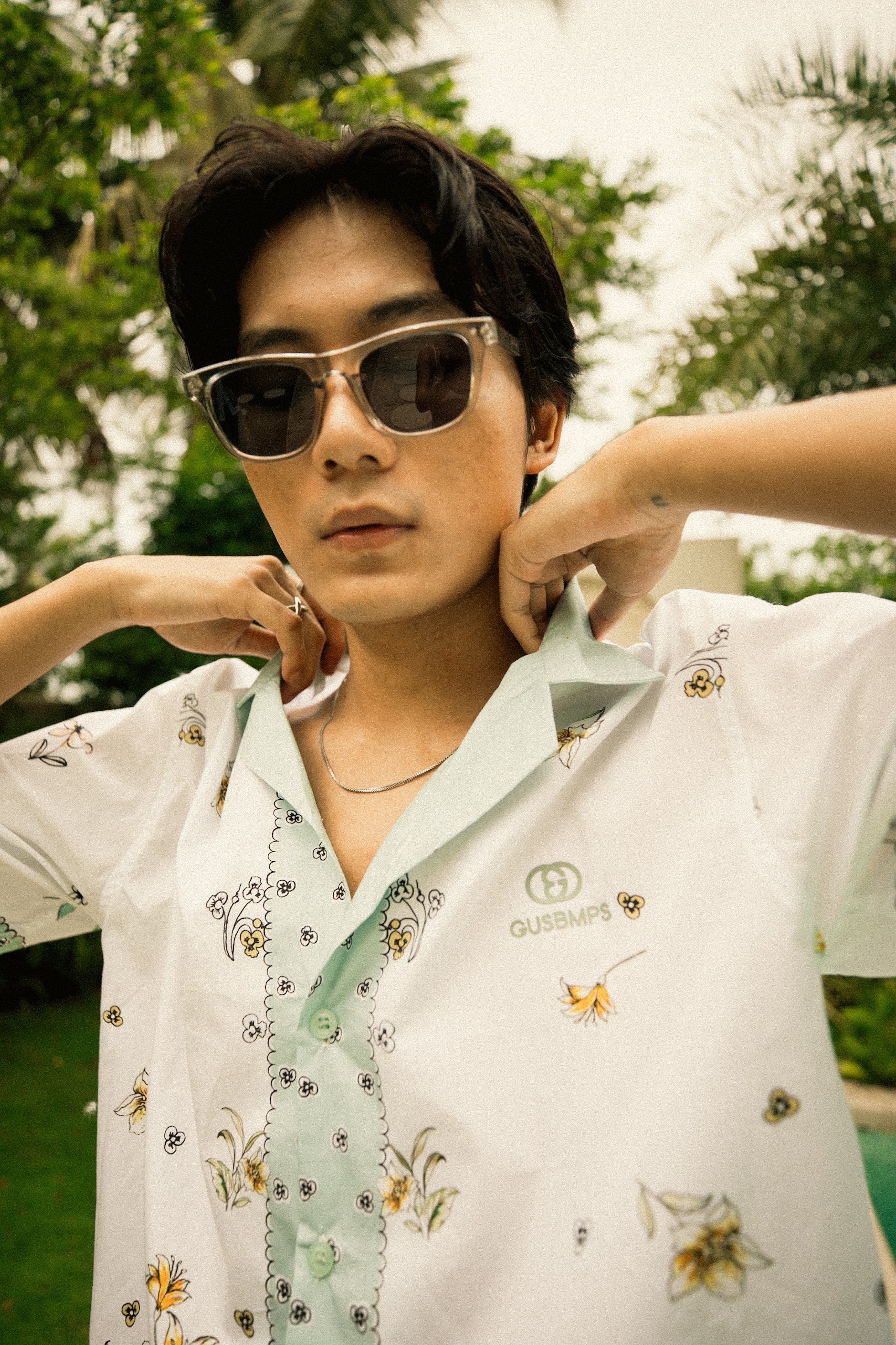 NOT YOUR GARDEN WHITE RELAXED SHIRT